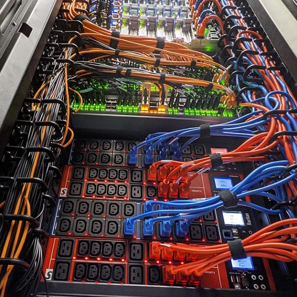 PlusLayer Data Center